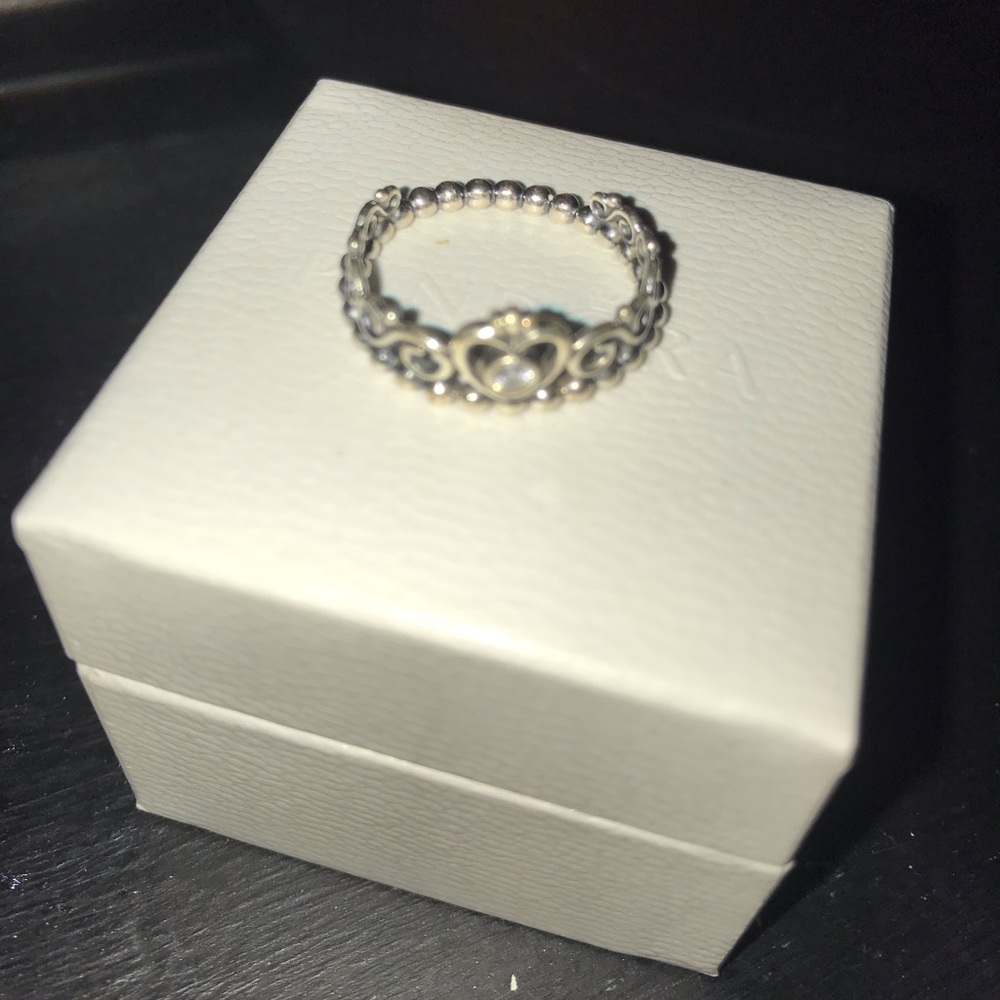 Pandora Princess ring